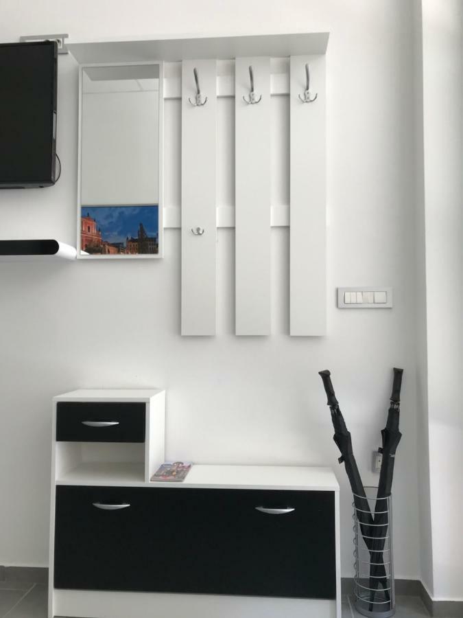 Viktor Apartamento Liubliana Exterior foto
