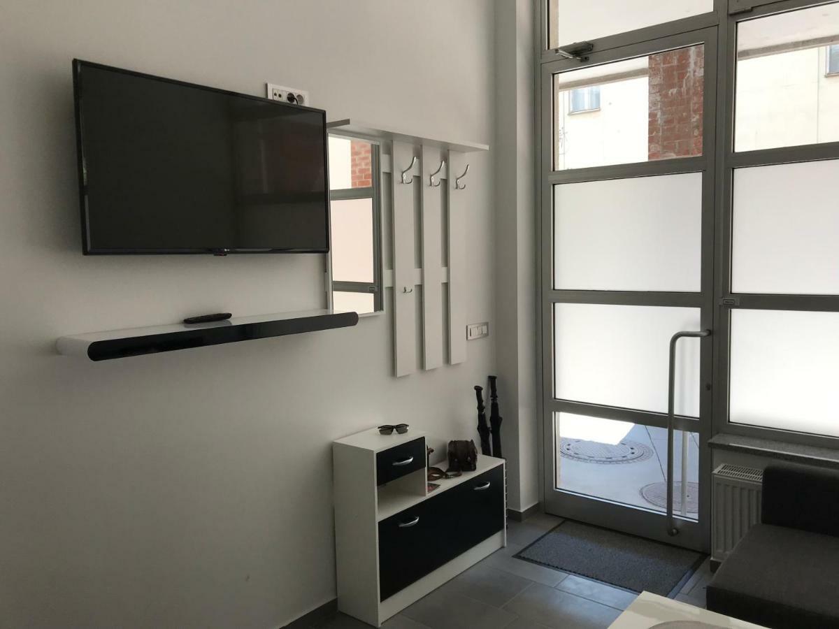Viktor Apartamento Liubliana Exterior foto